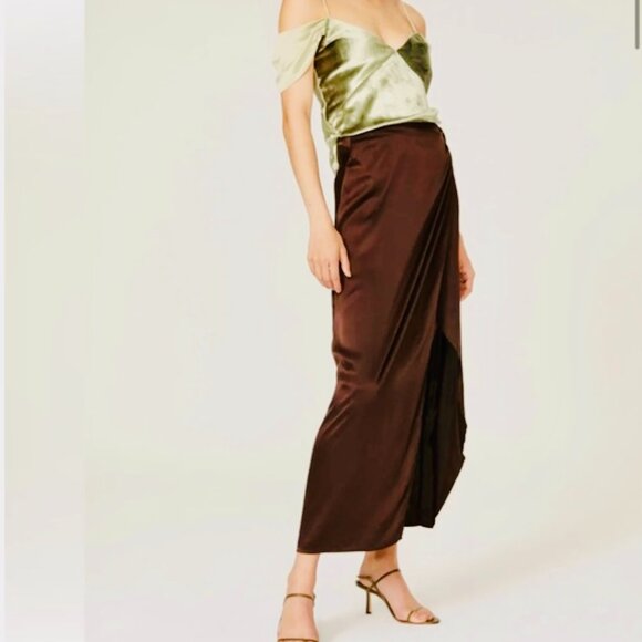 Vince Tops - Vince Poet Strap Slip Velvet Camisole- Green